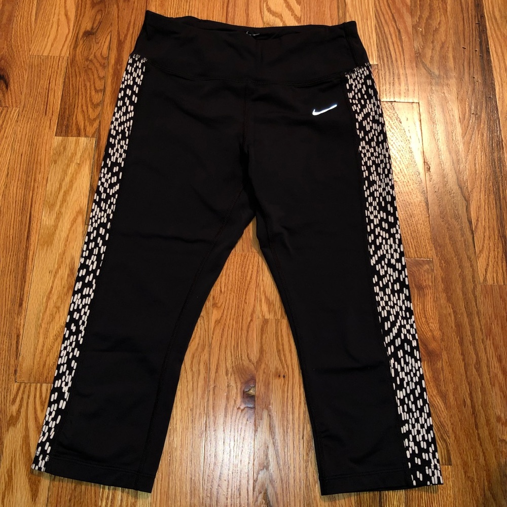 Nike DRI-FIT capris